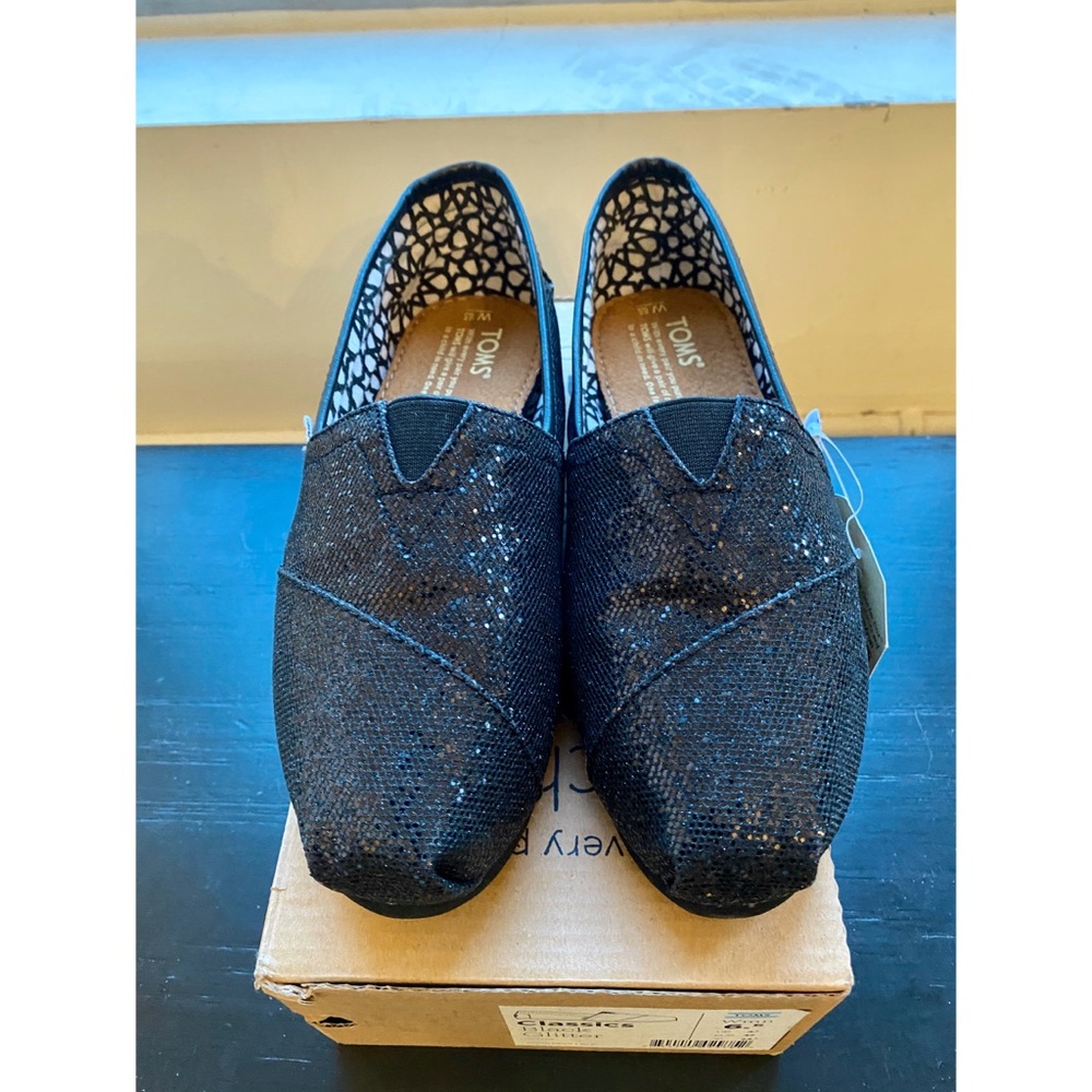 NEW Black Glitter TOMS Women’s Size 6.5